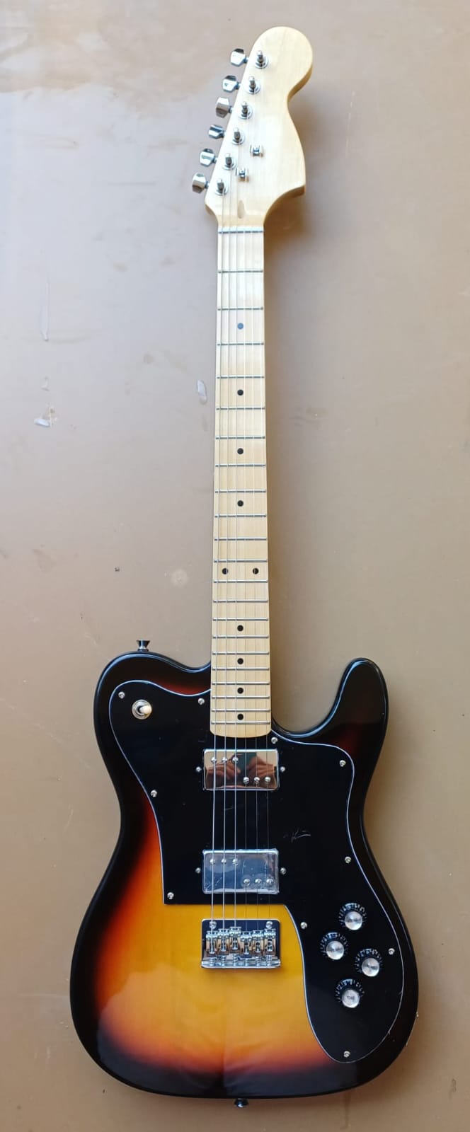 chitarra elettrica modello tele 